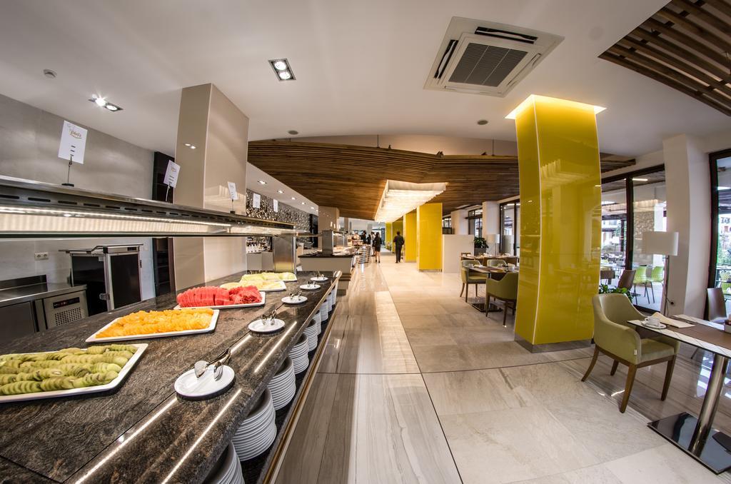 Premier Fort Cuisine - Full Board サニービーチ エクステリア 写真