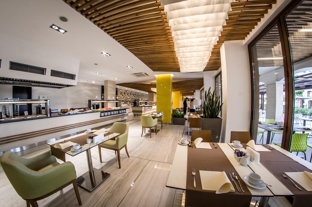 Premier Fort Cuisine - Full Board サニービーチ エクステリア 写真