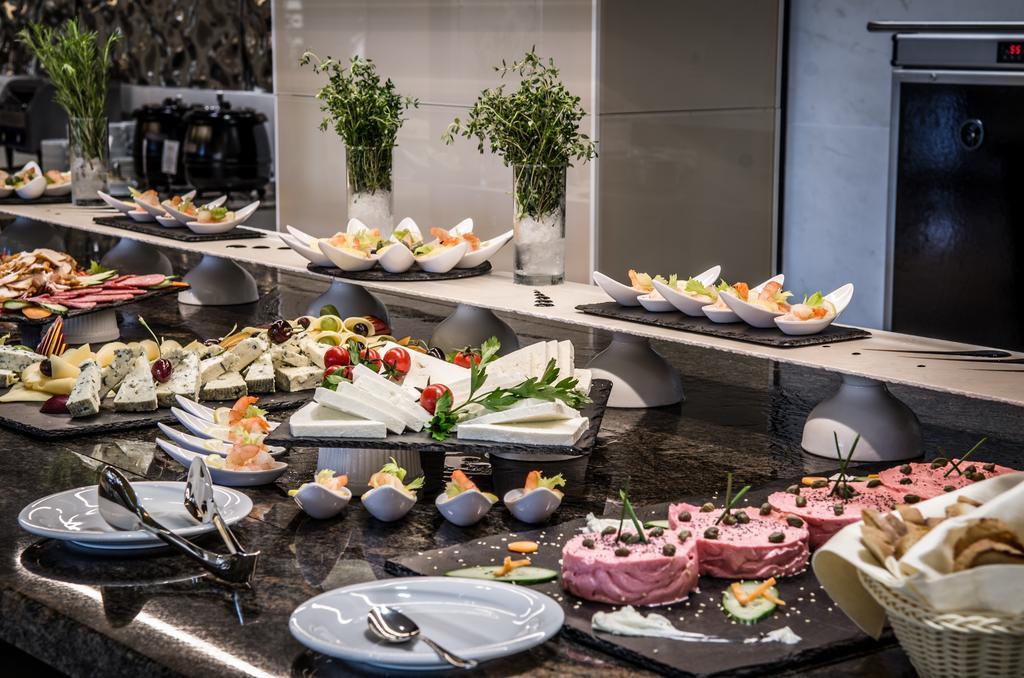 Premier Fort Cuisine - Full Board サニービーチ エクステリア 写真